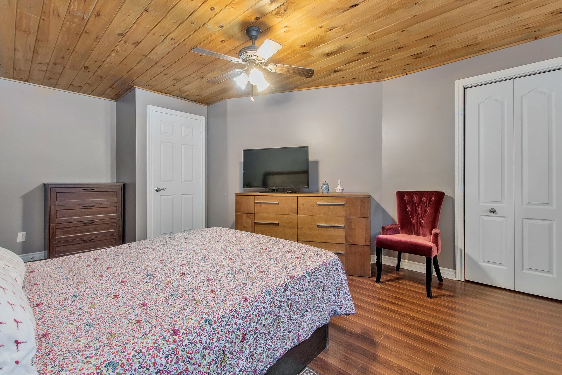 









1452


Rue St-Malo

,
Mascouche,




QC
J7K0C4

