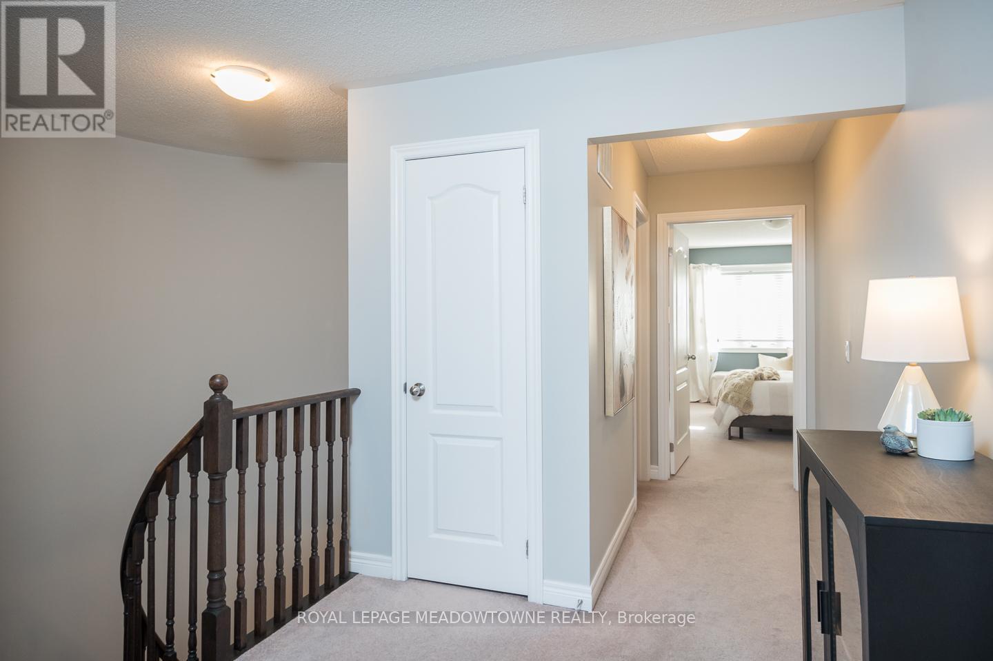 












843 MILTONBROOK CRESCENT

,
Milton,




Ontario
L9T8N2

