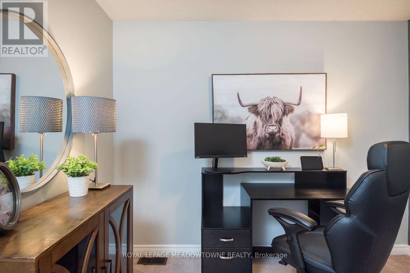 












843 MILTONBROOK CRESCENT

,
Milton,




Ontario
L9T8N2

