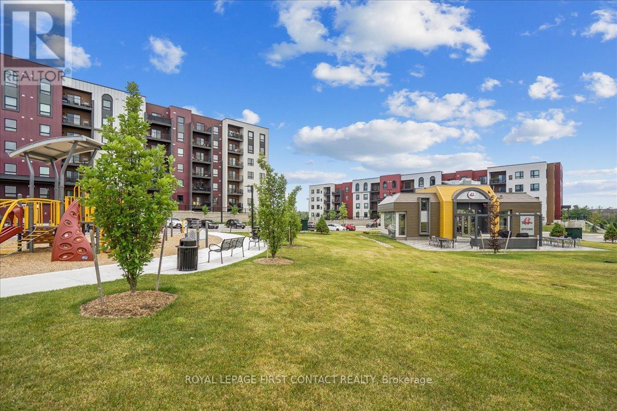 












213 - 4 SPICE WAY

,
Barrie,




Ontario
L9J0M2

