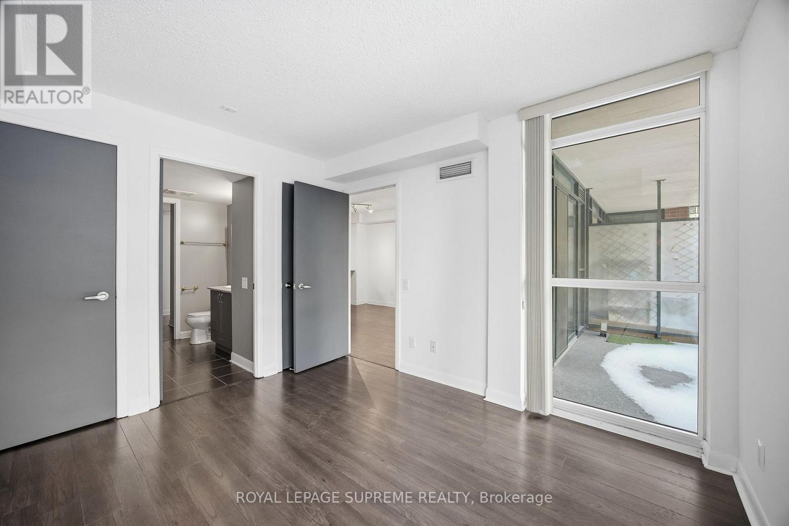 












358 - 525 WILSON AVENUE

,
Toronto,




Ontario
M3H0A7

