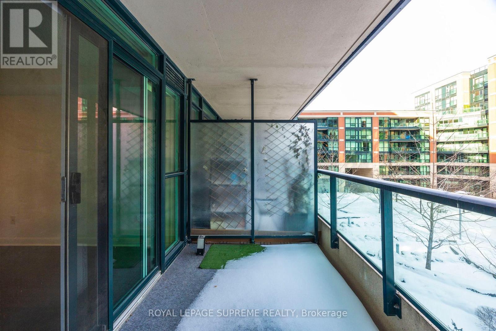 












358 - 525 WILSON AVENUE

,
Toronto,




Ontario
M3H0A7

