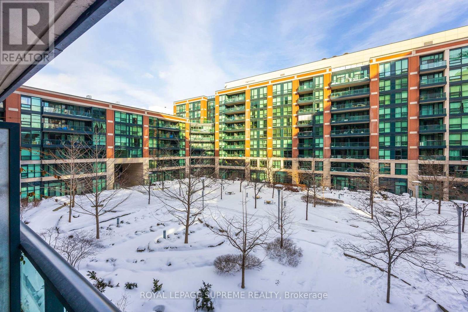 












358 - 525 WILSON AVENUE

,
Toronto,




Ontario
M3H0A7

