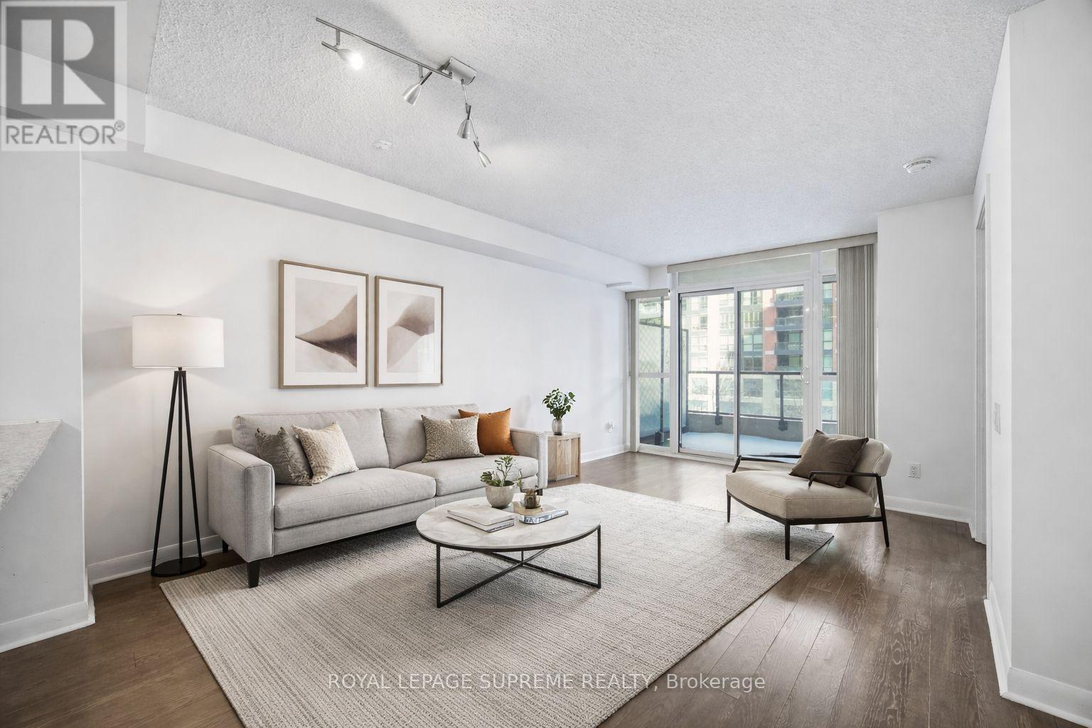 












358 - 525 WILSON AVENUE

,
Toronto,




Ontario
M3H0A7

