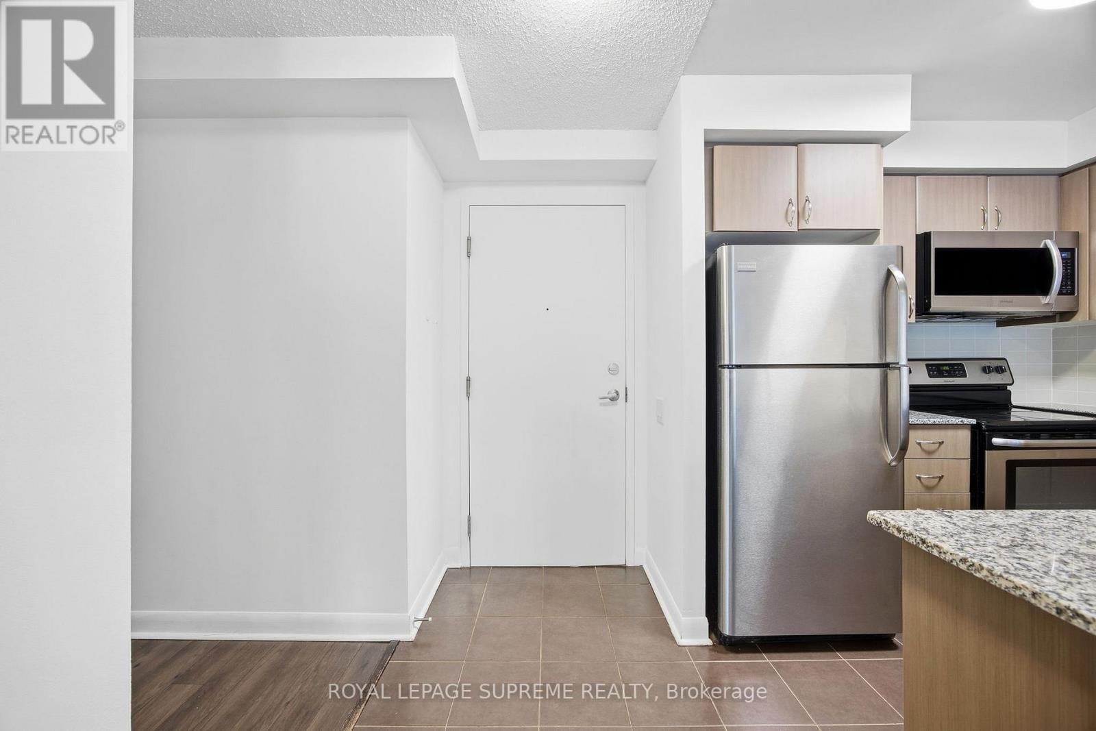 












358 - 525 WILSON AVENUE

,
Toronto,




Ontario
M3H0A7

