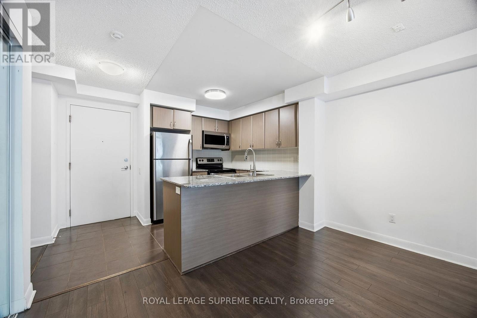 












358 - 525 WILSON AVENUE

,
Toronto,




Ontario
M3H0A7

