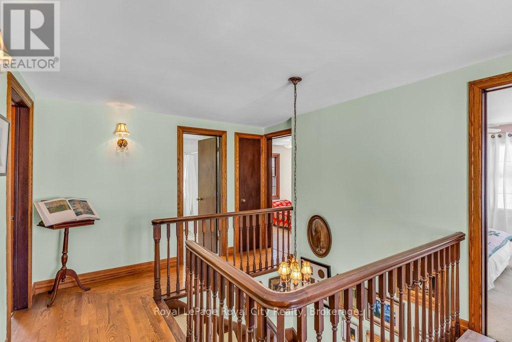 












5502 FIFTH LINE

,
Guelph/Eramosa,




Ontario
N0B2K0

