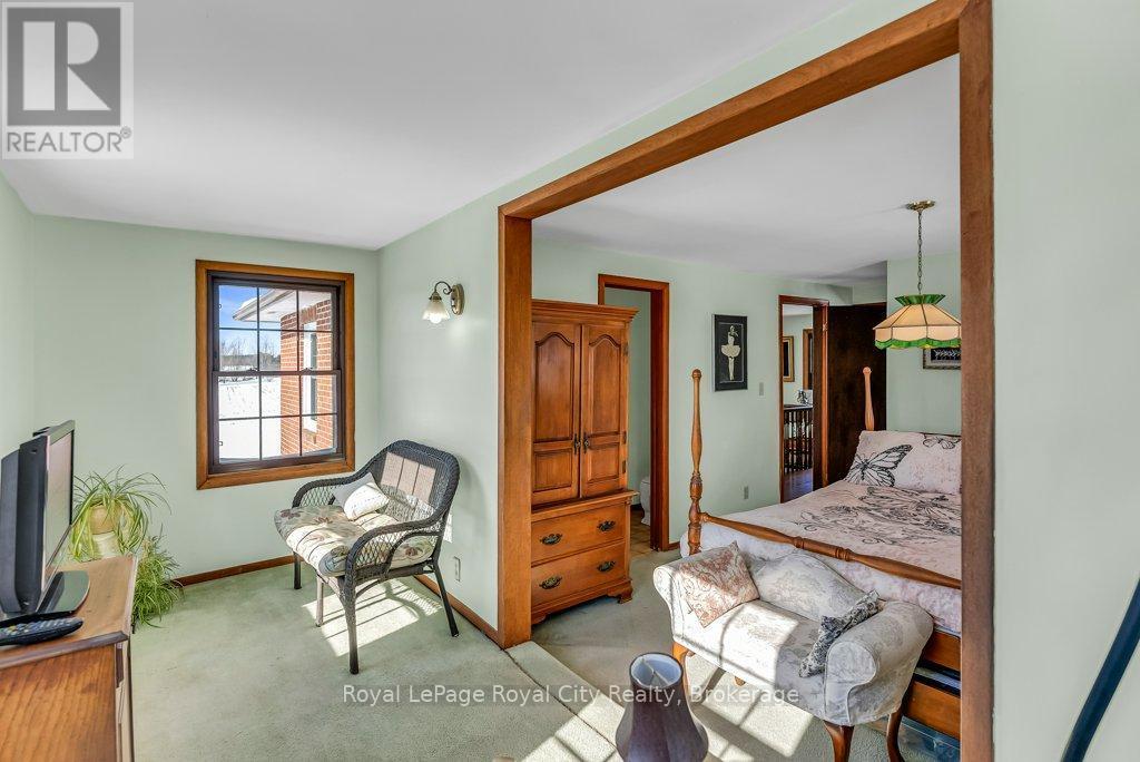 












5502 FIFTH LINE

,
Guelph/Eramosa,




Ontario
N0B2K0

