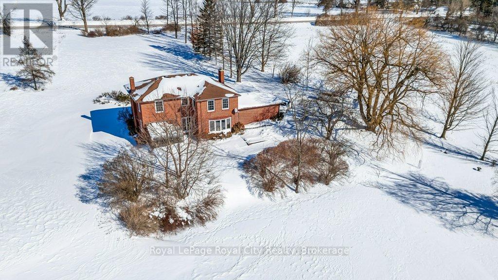 












5502 FIFTH LINE

,
Guelph/Eramosa,




Ontario
N0B2K0

