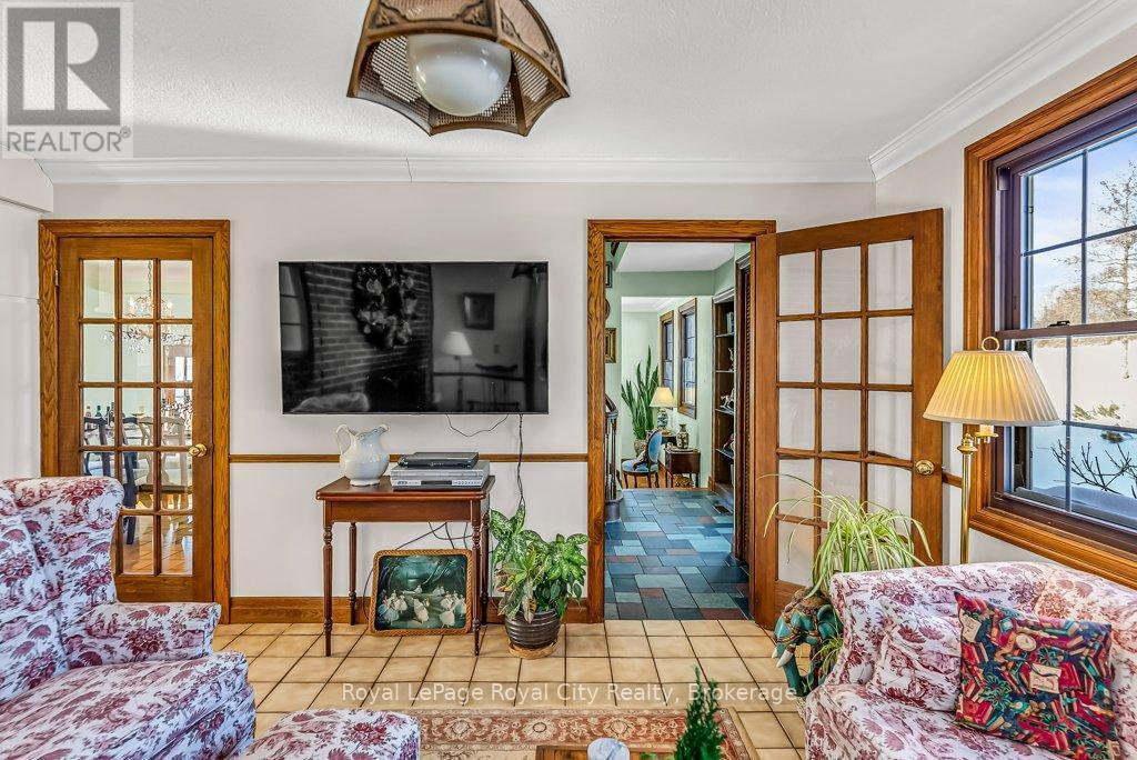 












5502 FIFTH LINE

,
Guelph/Eramosa,




Ontario
N0B2K0

