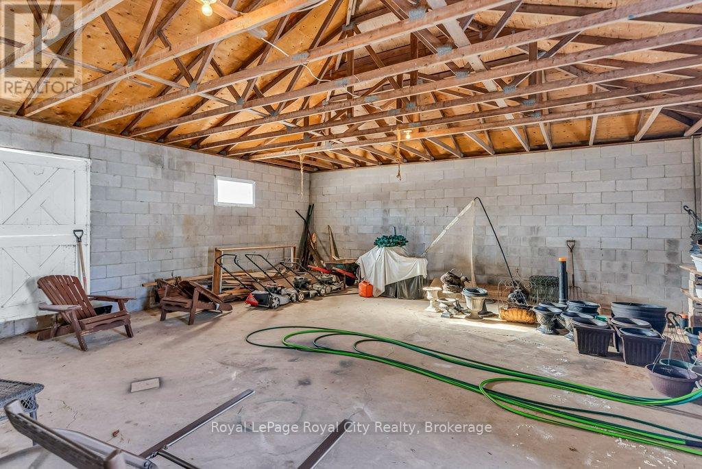 












5502 FIFTH LINE

,
Guelph/Eramosa,




Ontario
N0B2K0

