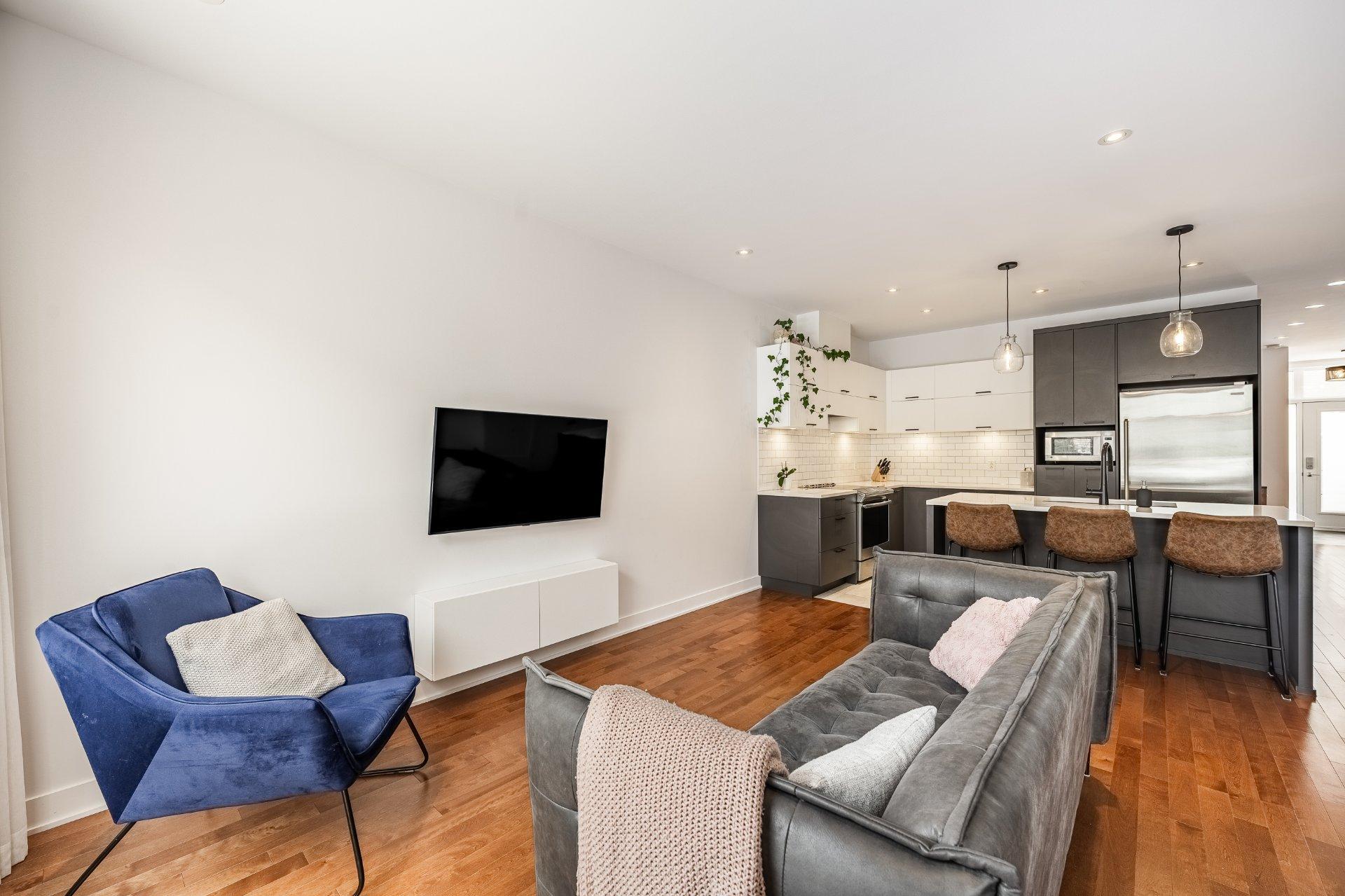 









10


Place Boulay

,
Saint-Basile-le-Grand,




QC
J3N0C6

