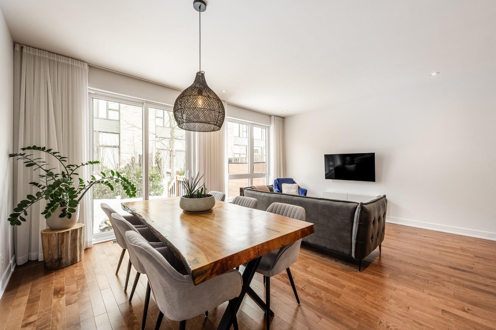 









10


Place Boulay

,
Saint-Basile-le-Grand,




QC
J3N0C6

