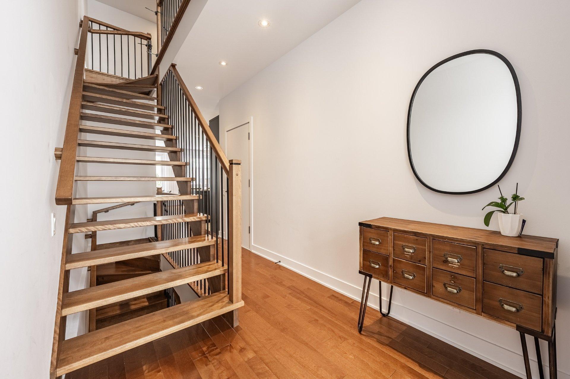 









10


Place Boulay

,
Saint-Basile-le-Grand,




QC
J3N0C6

