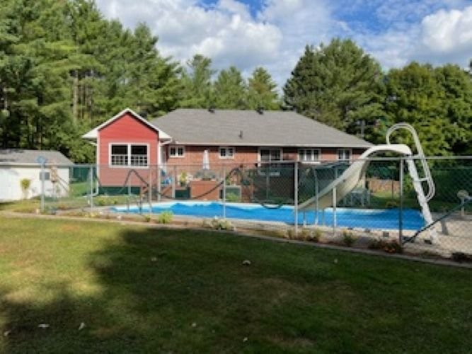 









240


Ch. Ste-Élisabeth

,
Cantley,




QC
J8V3G5

