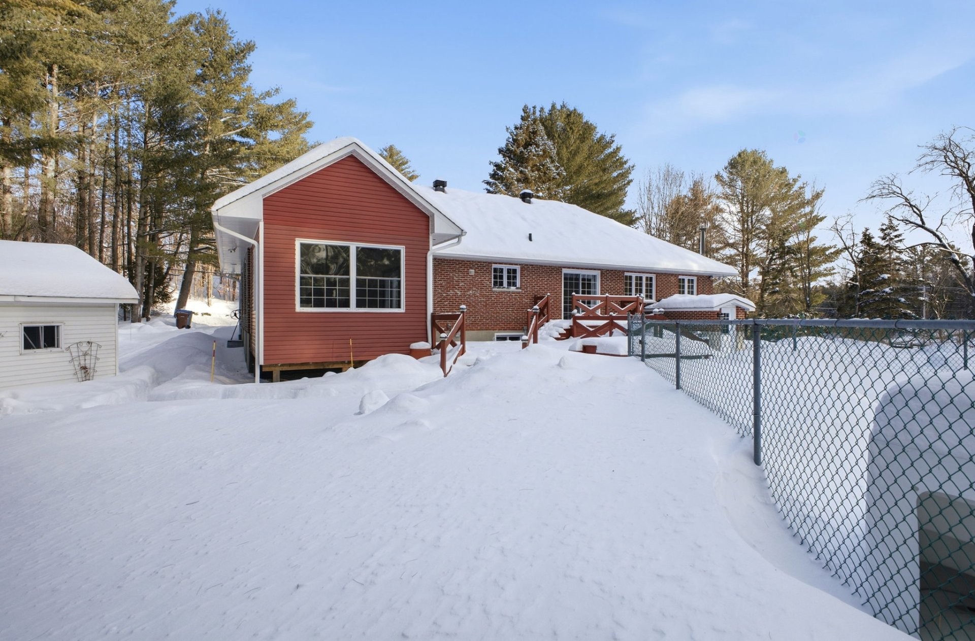 









240


Ch. Ste-Élisabeth

,
Cantley,




QC
J8V3G5

