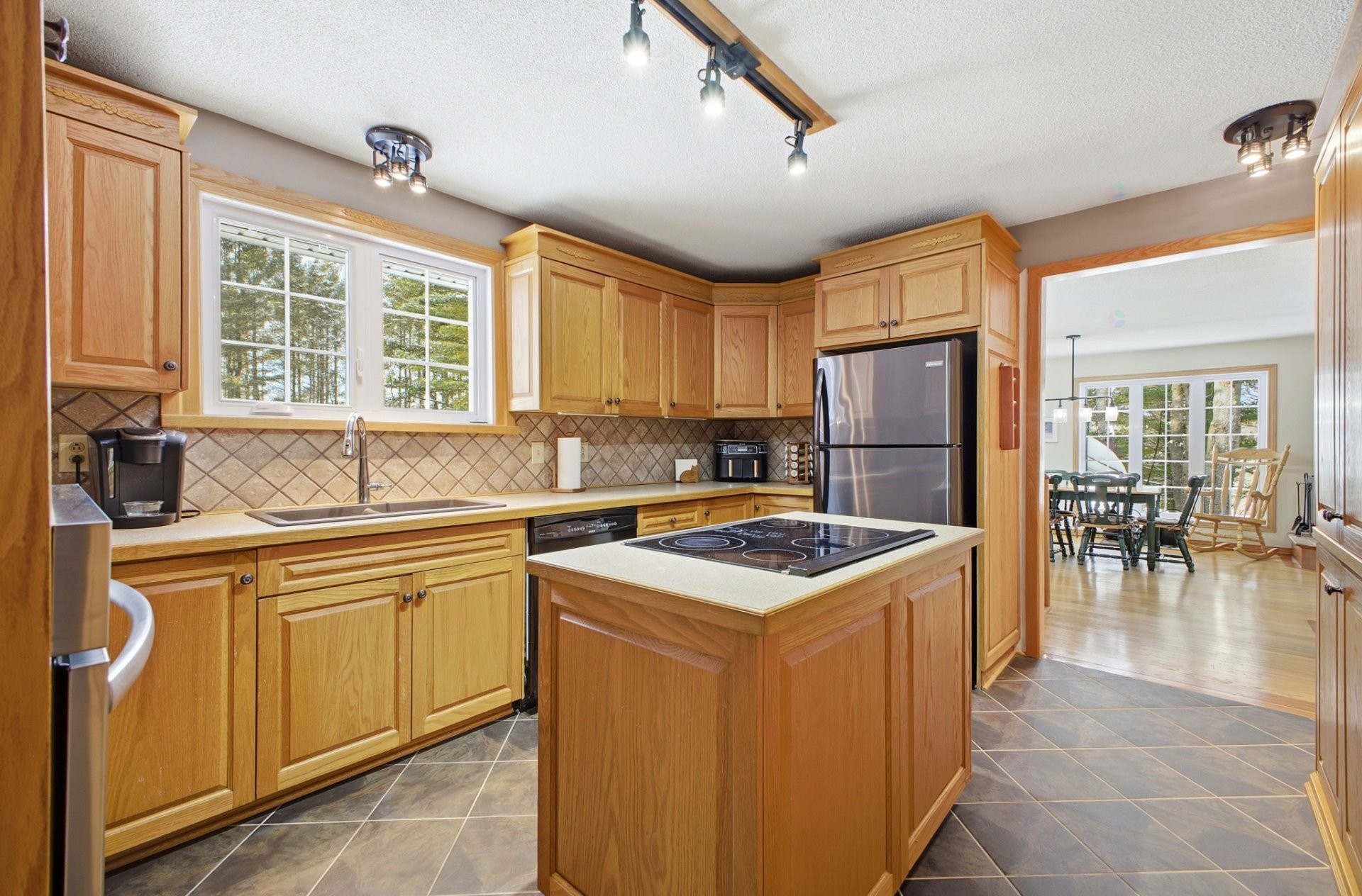 









240


Ch. Ste-Élisabeth

,
Cantley,




QC
J8V3G5

