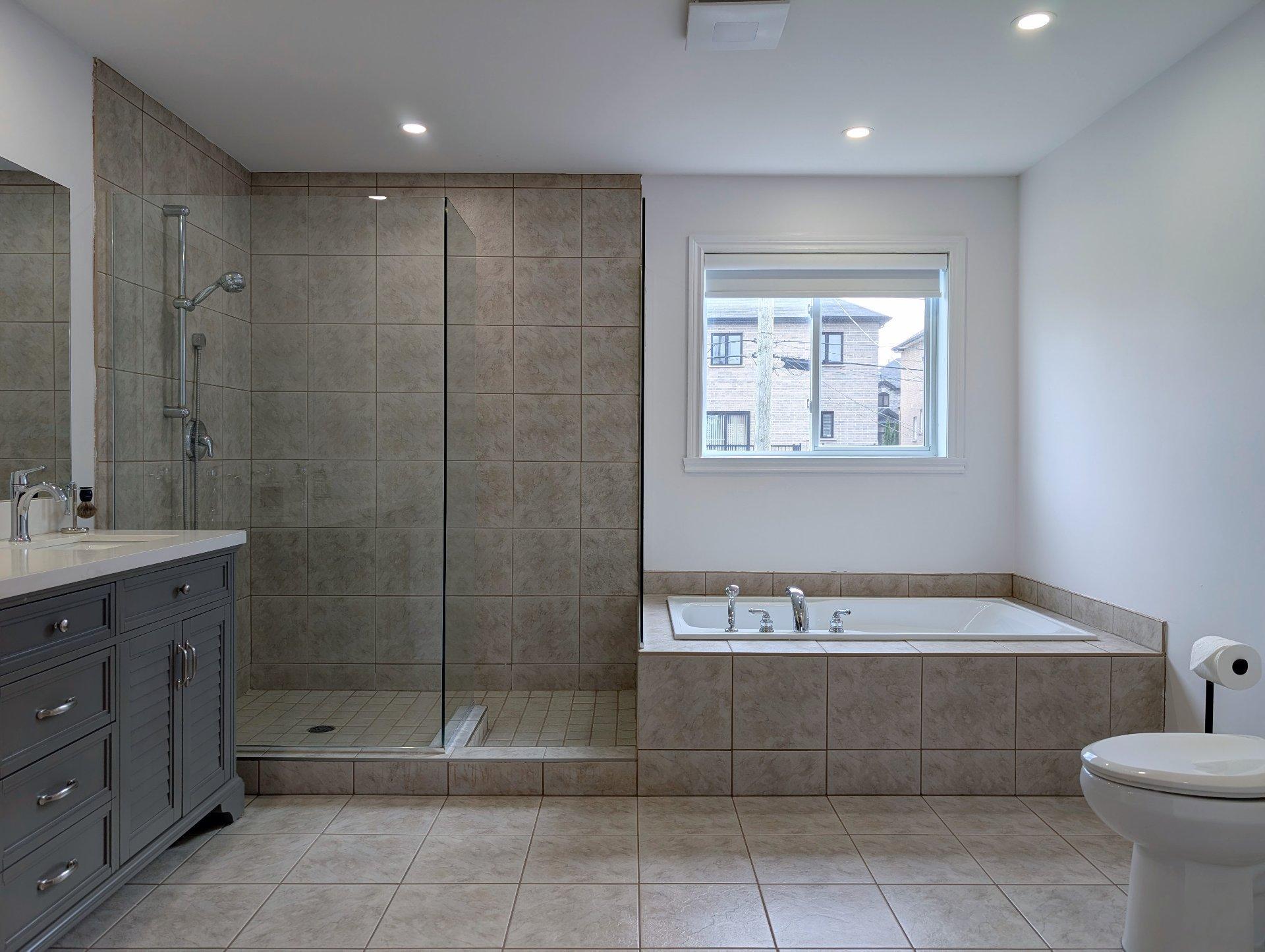 









10536


Rue Thomas-Paine

,
Montréal (Rivière-des-Prairies/Pointe-aux-Trembles),




QC
H1C2G6

