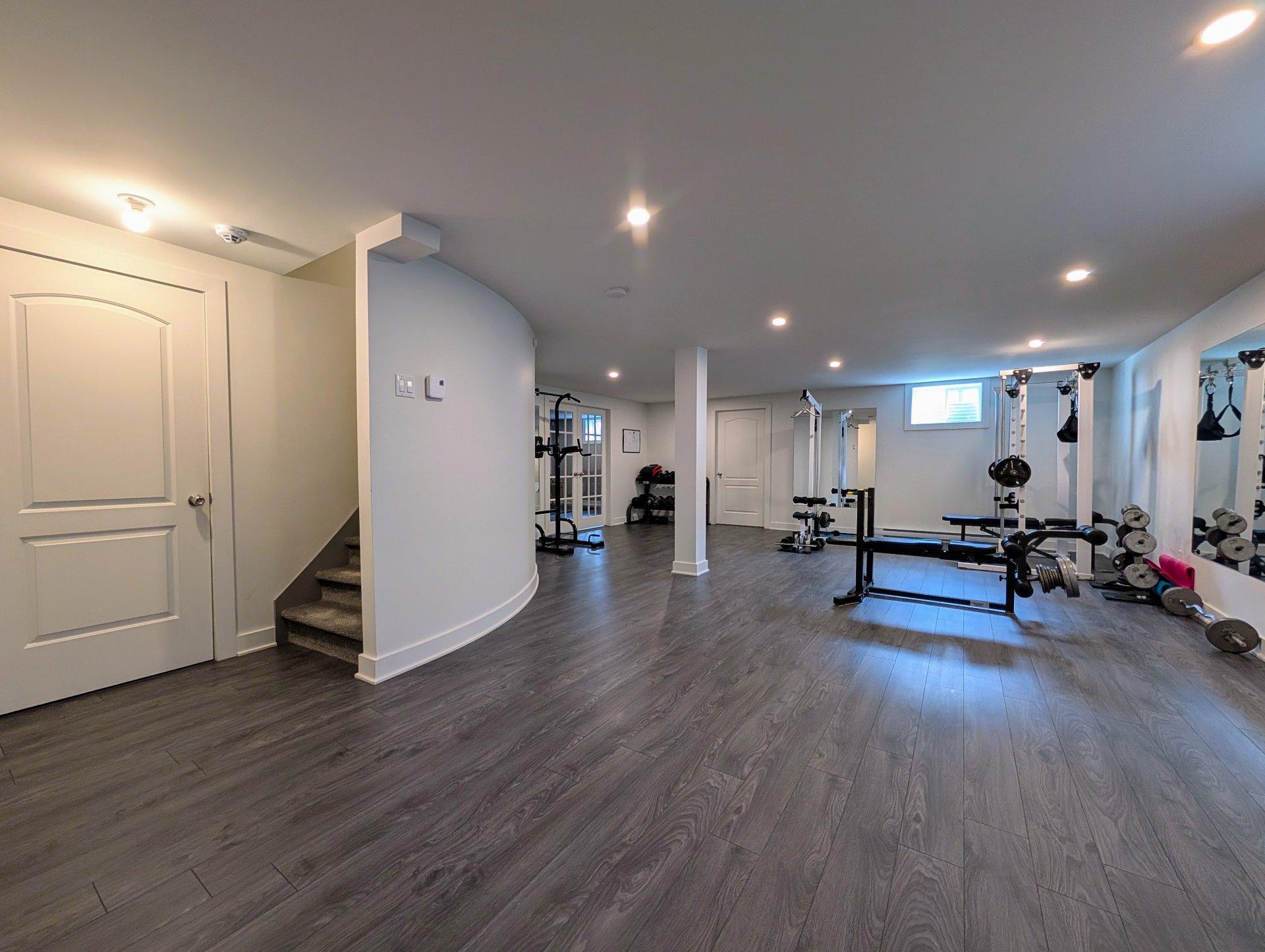 









10536


Rue Thomas-Paine

,
Montréal (Rivière-des-Prairies/Pointe-aux-Trembles),




QC
H1C2G6

