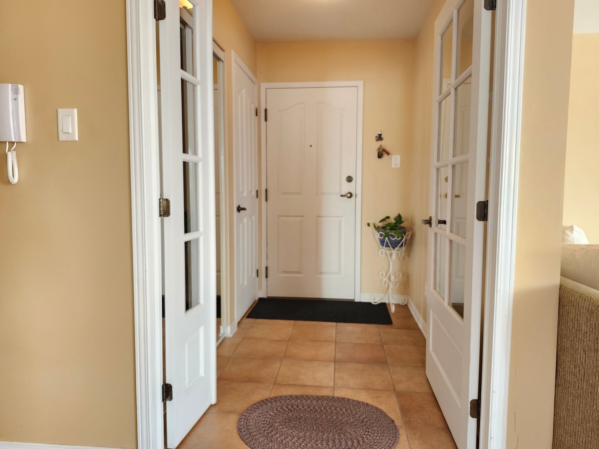 









2308


Rue Racine

, 304,
Longueuil (Saint-Hubert),




QC
J3G0A6

