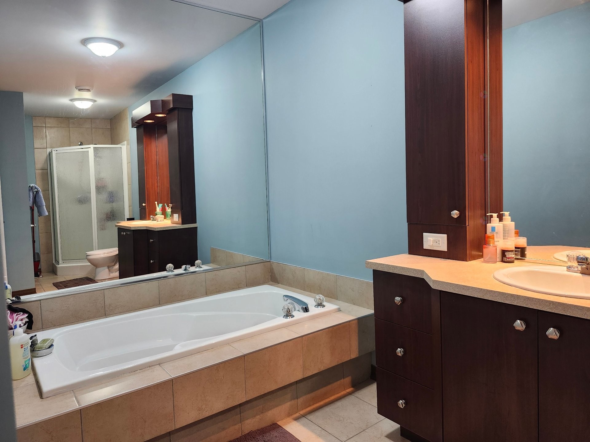 









2308


Rue Racine

, 304,
Longueuil (Saint-Hubert),




QC
J3G0A6

