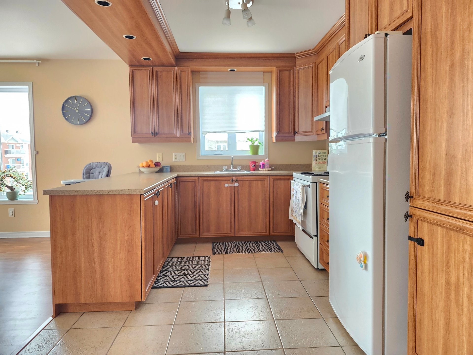 









2308


Rue Racine

, 304,
Longueuil (Saint-Hubert),




QC
J3G0A6

