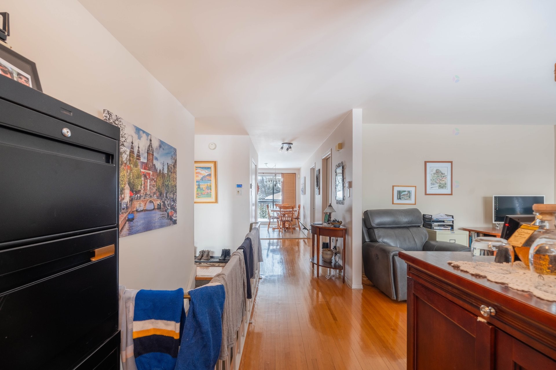 









905

 - 909


Rue Fréchette

,
Longueuil (Le Vieux-Longueuil),




QC
J4J1G6

