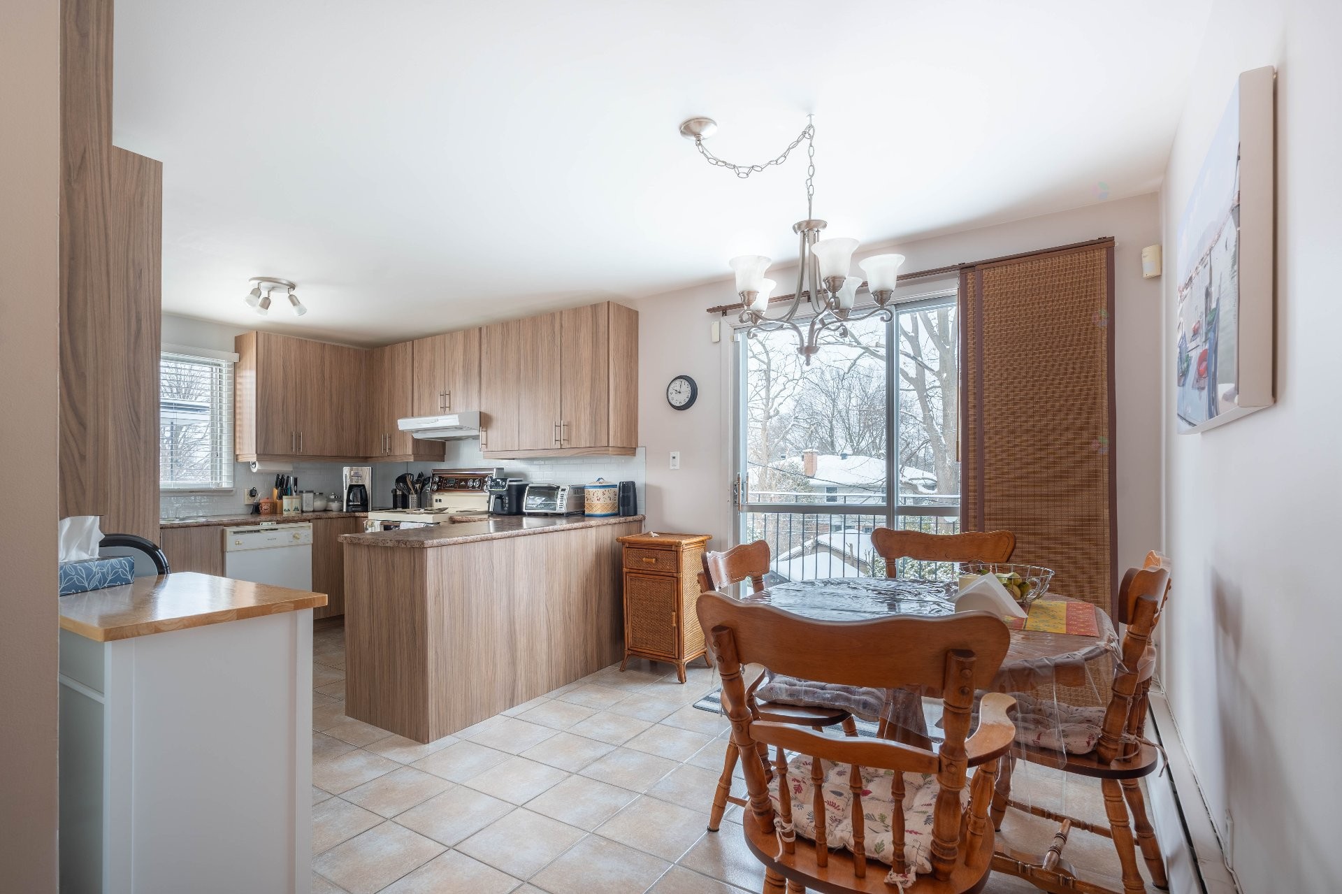 









905

 - 909


Rue Fréchette

,
Longueuil (Le Vieux-Longueuil),




QC
J4J1G6

