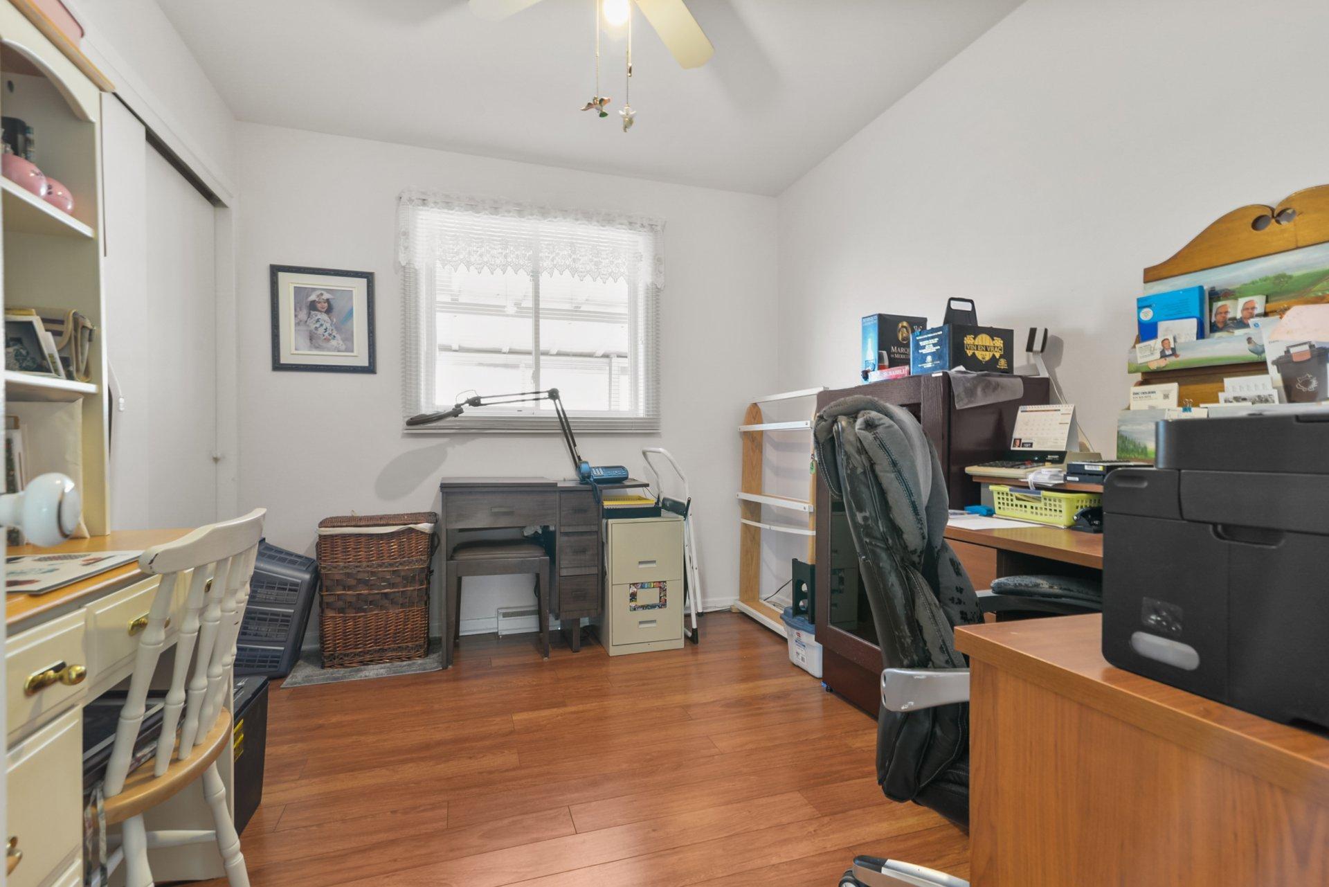 









2401


Rue Joliette

,
Longueuil (Le Vieux-Longueuil),




QC
J4L2M8

