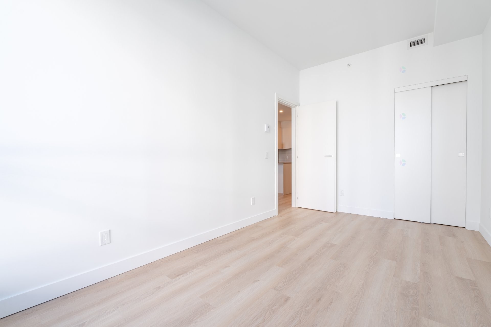 









1001


Rue Lucien-L'Allier

, 4410,
Montréal (Ville-Marie),




QC
H3G0G7

