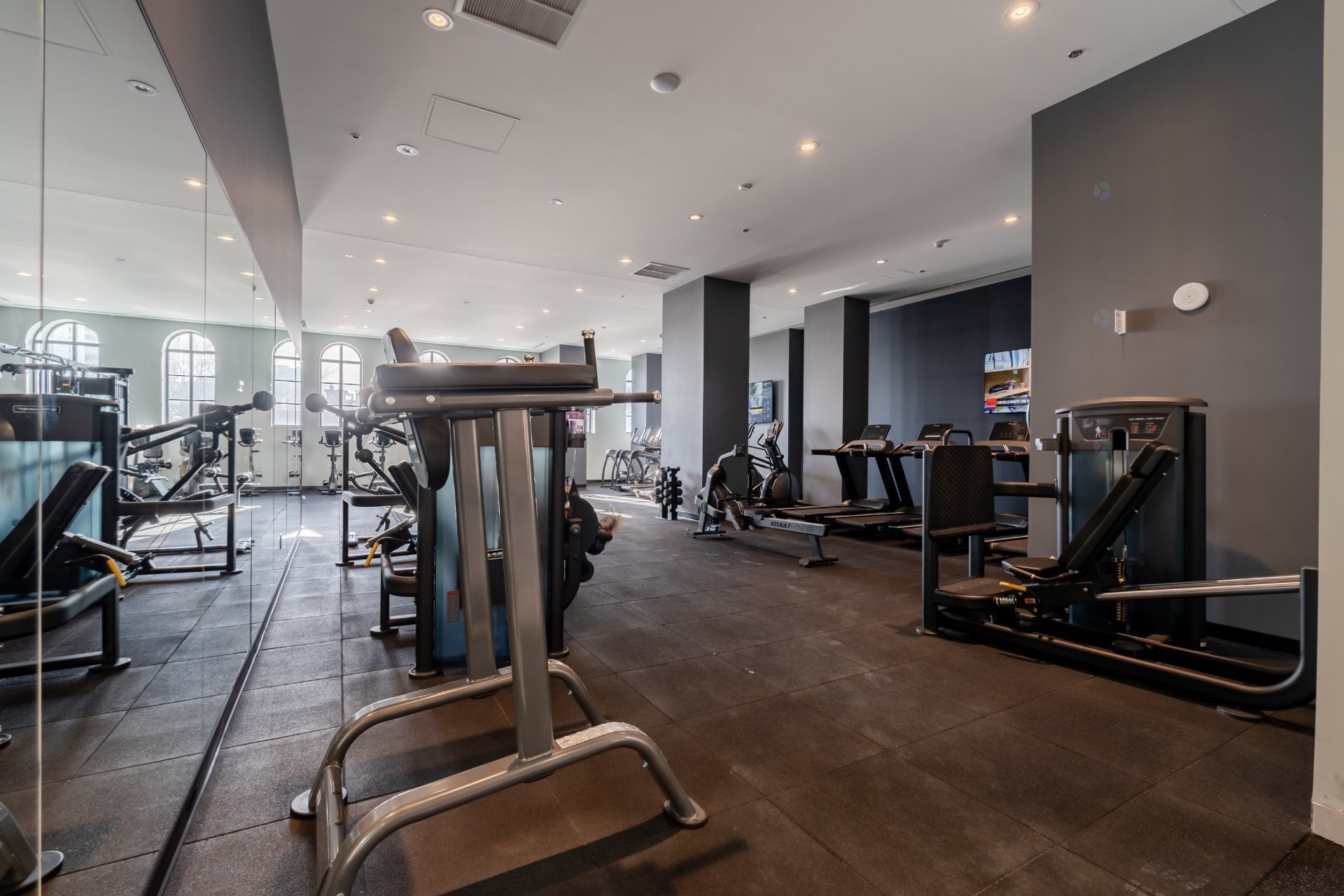 









1001


Rue Lucien-L'Allier

, 4410,
Montréal (Ville-Marie),




QC
H3G0G7

