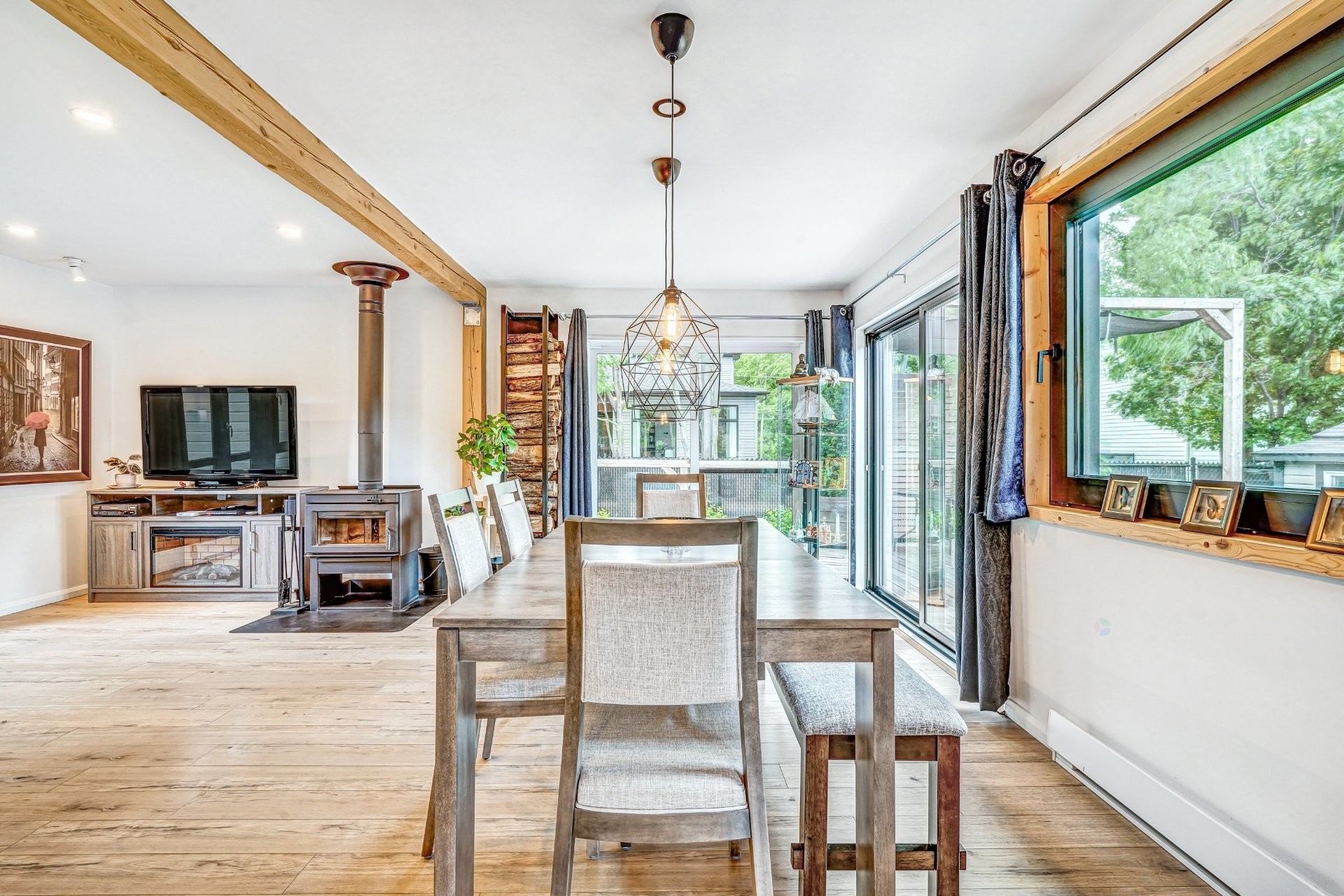 









1820


Boul. Rodrigue

,
Sainte-Marie-Madeleine,




QC
J0H1S0

