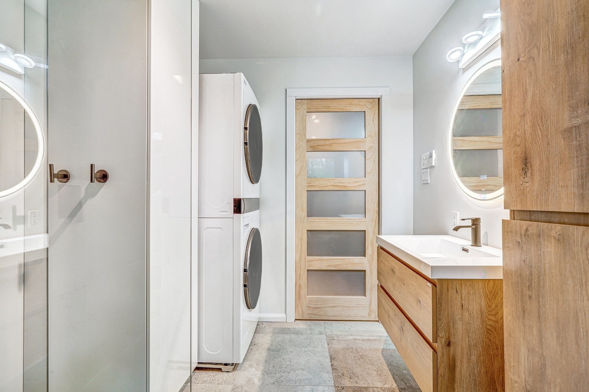 









1820


Boul. Rodrigue

,
Sainte-Marie-Madeleine,




QC
J0H1S0

