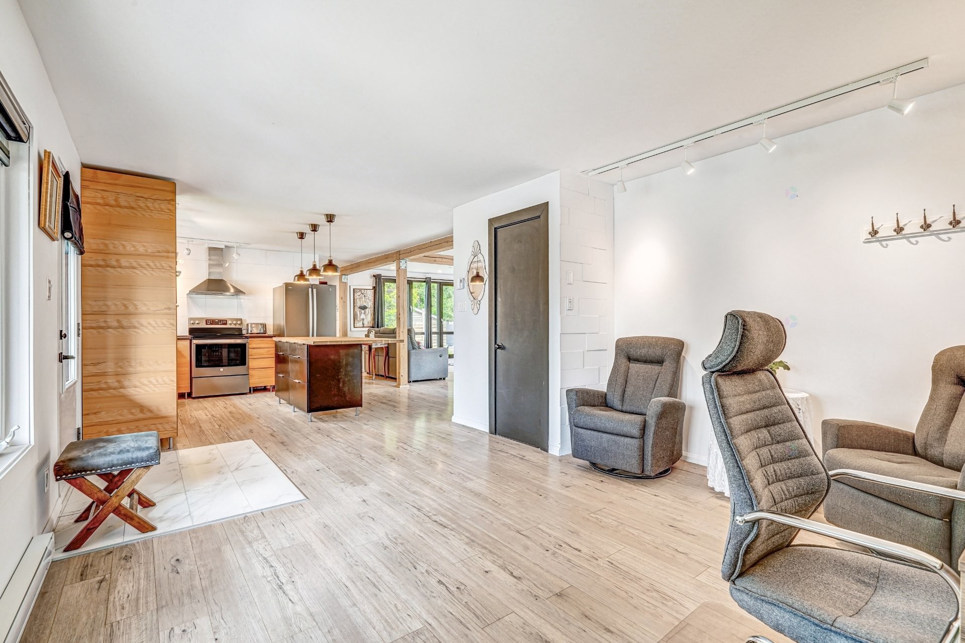 









1820


Boul. Rodrigue

,
Sainte-Marie-Madeleine,




QC
J0H1S0

