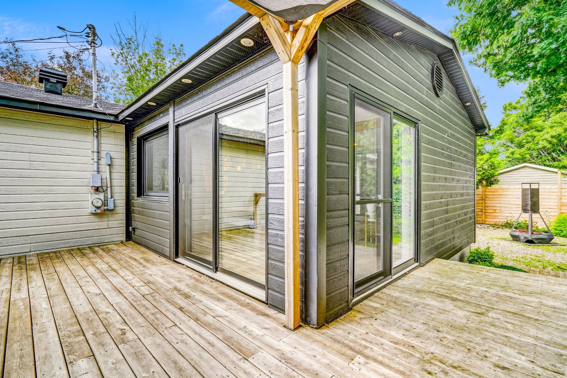 









1820


Boul. Rodrigue

,
Sainte-Marie-Madeleine,




QC
J0H1S0

