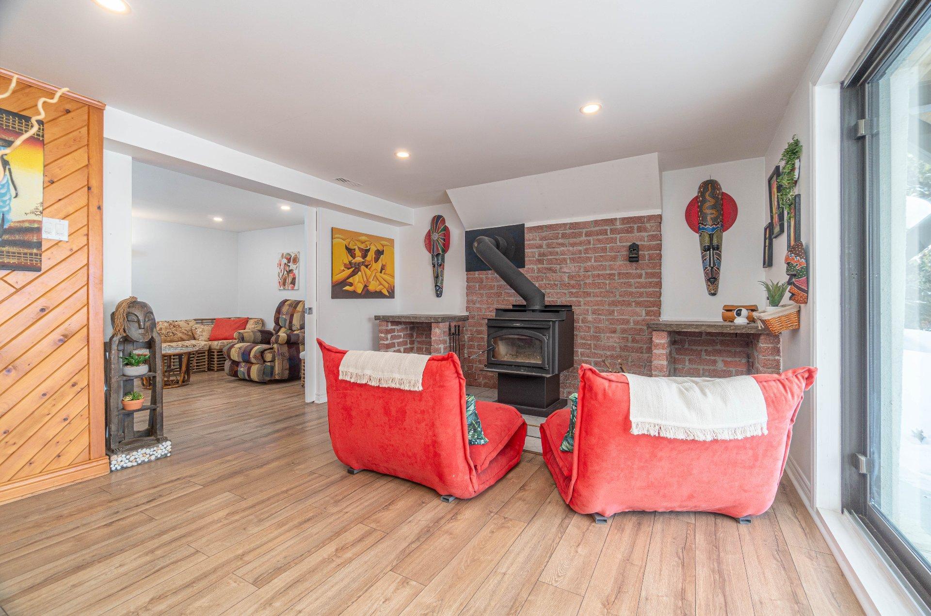 









254


Ch. du Lac-du-Gros-Brochet

,
L'Ascension,




QC
J0T1W0

