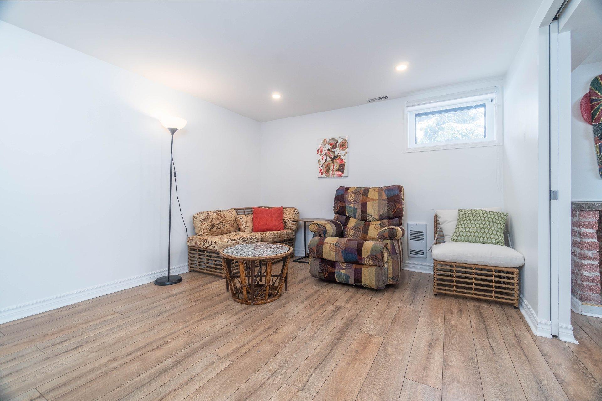 









254


Ch. du Lac-du-Gros-Brochet

,
L'Ascension,




QC
J0T1W0

