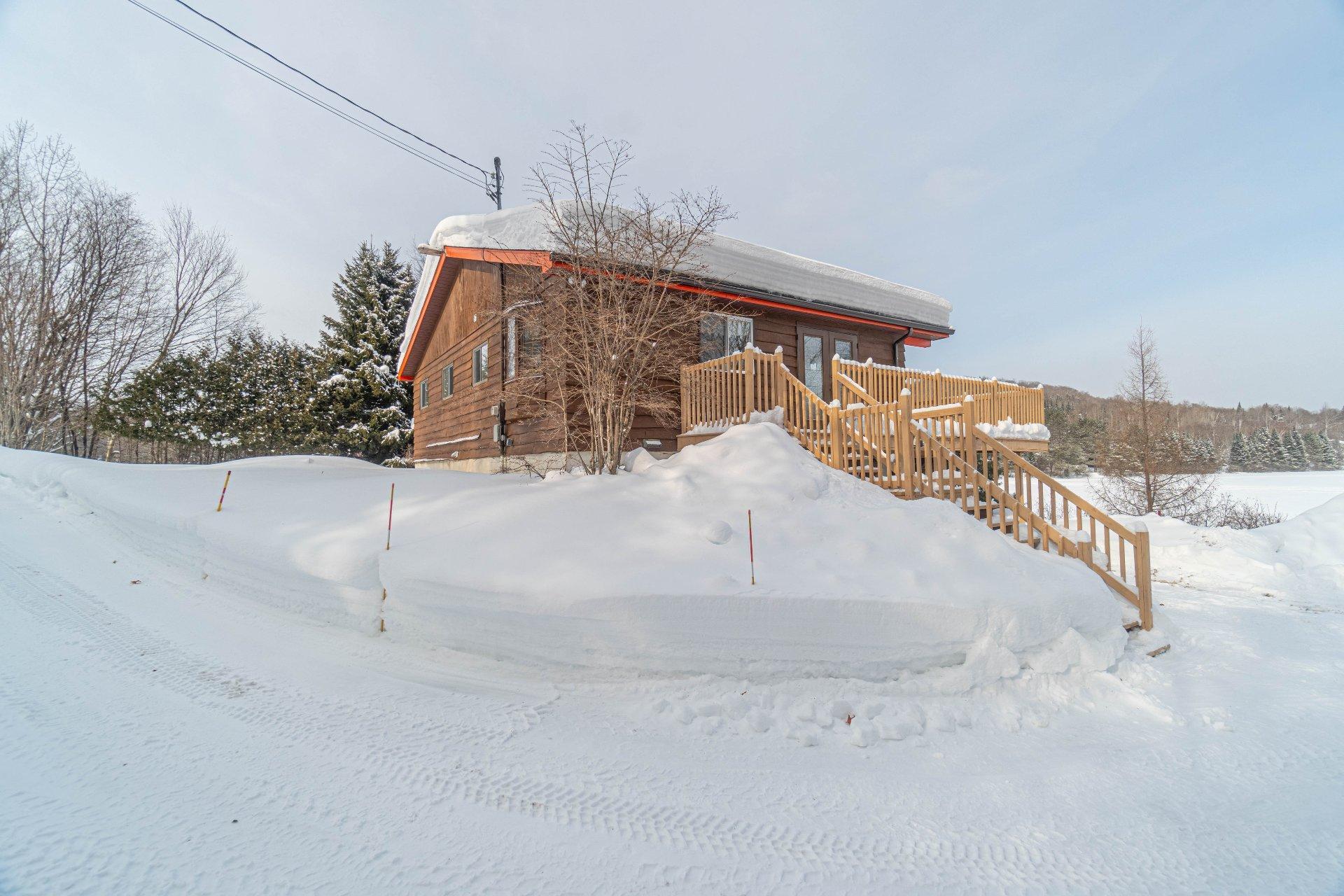 









254


Ch. du Lac-du-Gros-Brochet

,
L'Ascension,




QC
J0T1W0

