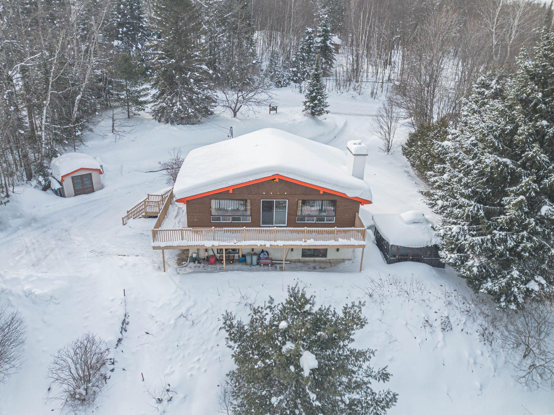 









254


Ch. du Lac-du-Gros-Brochet

,
L'Ascension,




QC
J0T1W0

