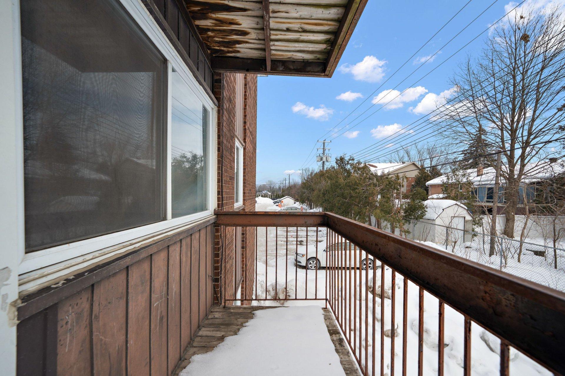 









11750


Boul. de Pierrefonds

, 208C,
Montréal (Pierrefonds-Roxboro),




QC
H9A2X3

