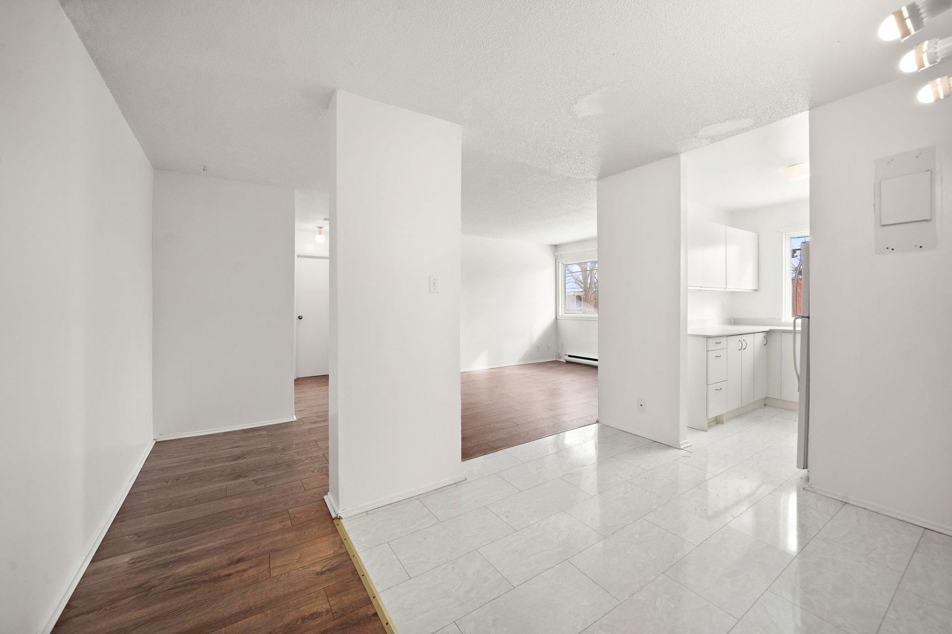 









11750


Boul. de Pierrefonds

, 208C,
Montréal (Pierrefonds-Roxboro),




QC
H9A2X3

