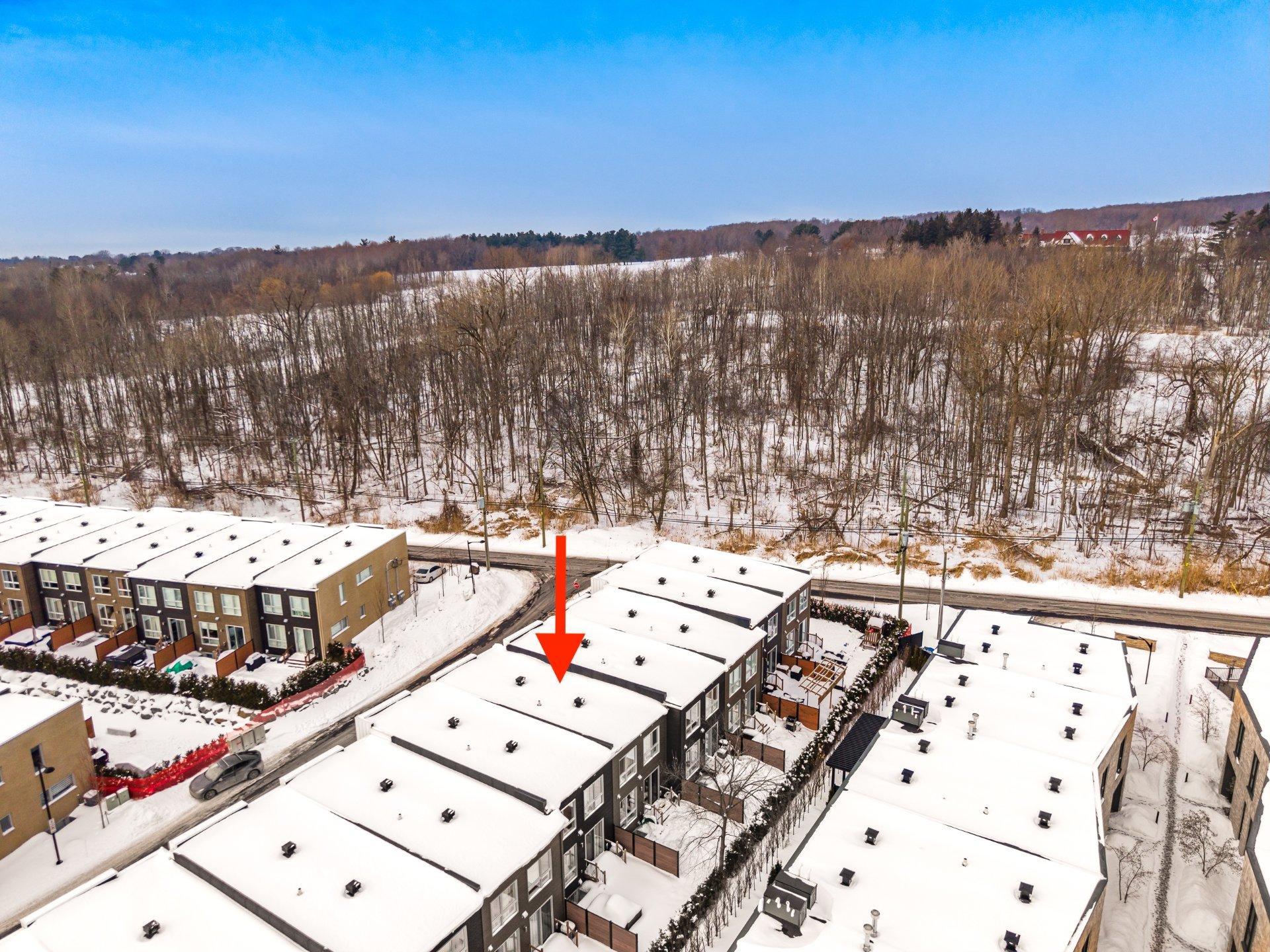 









10Z


Place Boulay

,
Saint-Basile-le-Grand,




QC
J3N0C6

