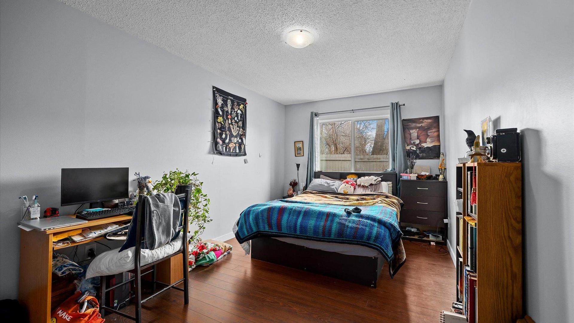 









395


Franklyn

Road, 108,
Kelowna,




BC
V1X 5X8

