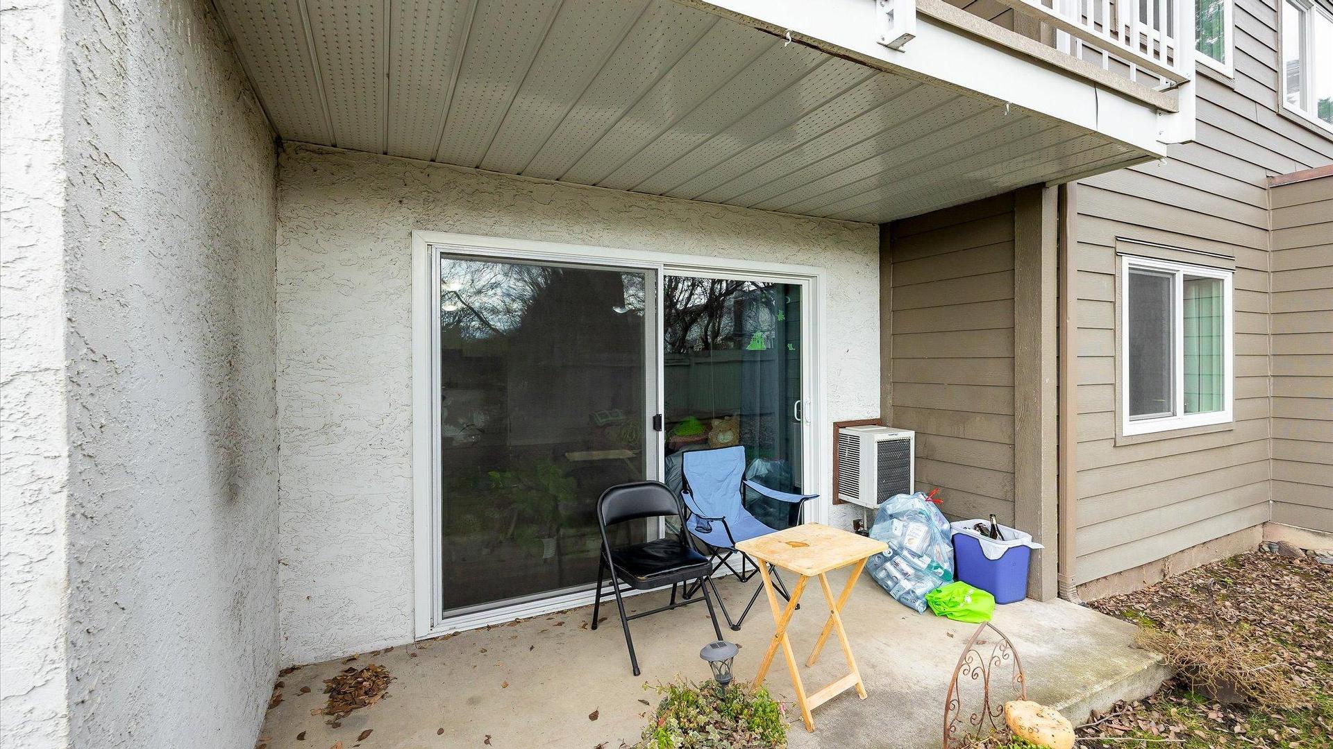 









395


Franklyn

Road, 108,
Kelowna,




BC
V1X 5X8

