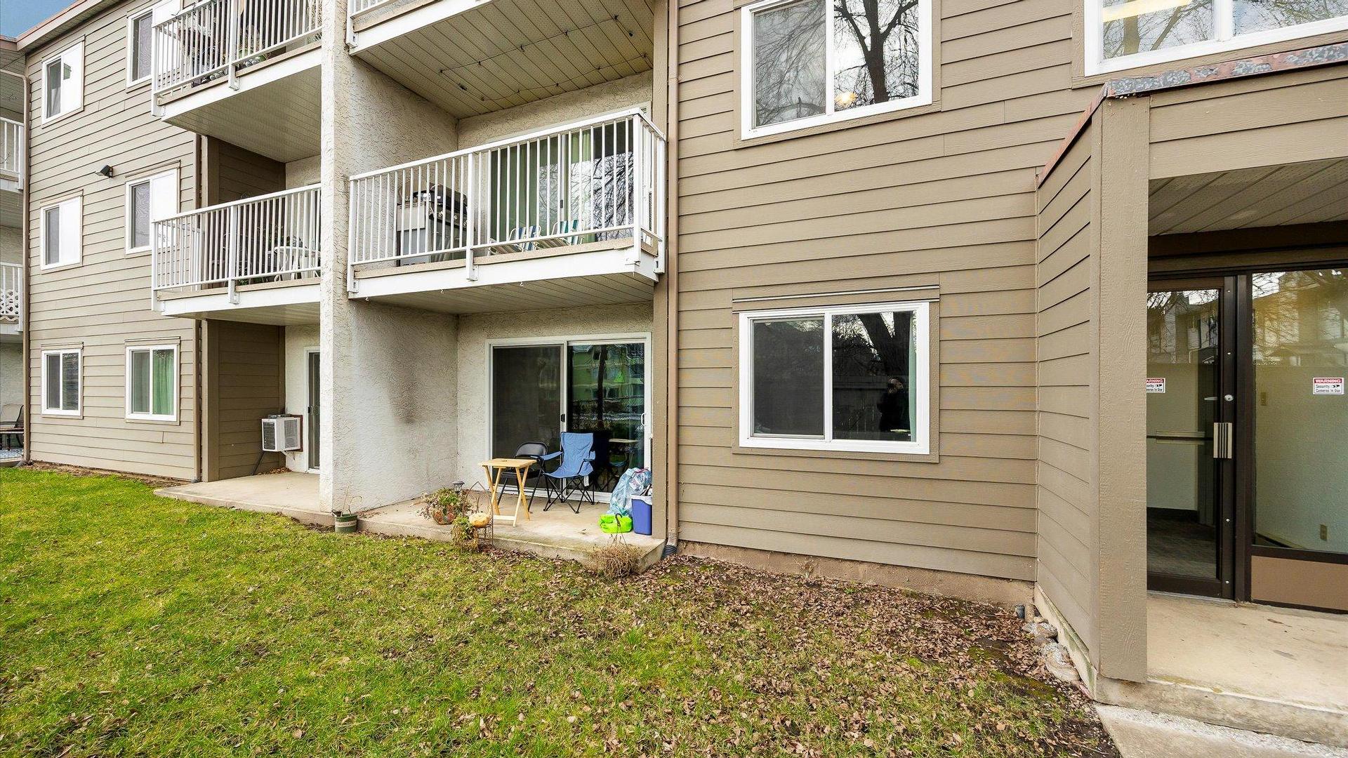 









395


Franklyn

Road, 108,
Kelowna,




BC
V1X 5X8

