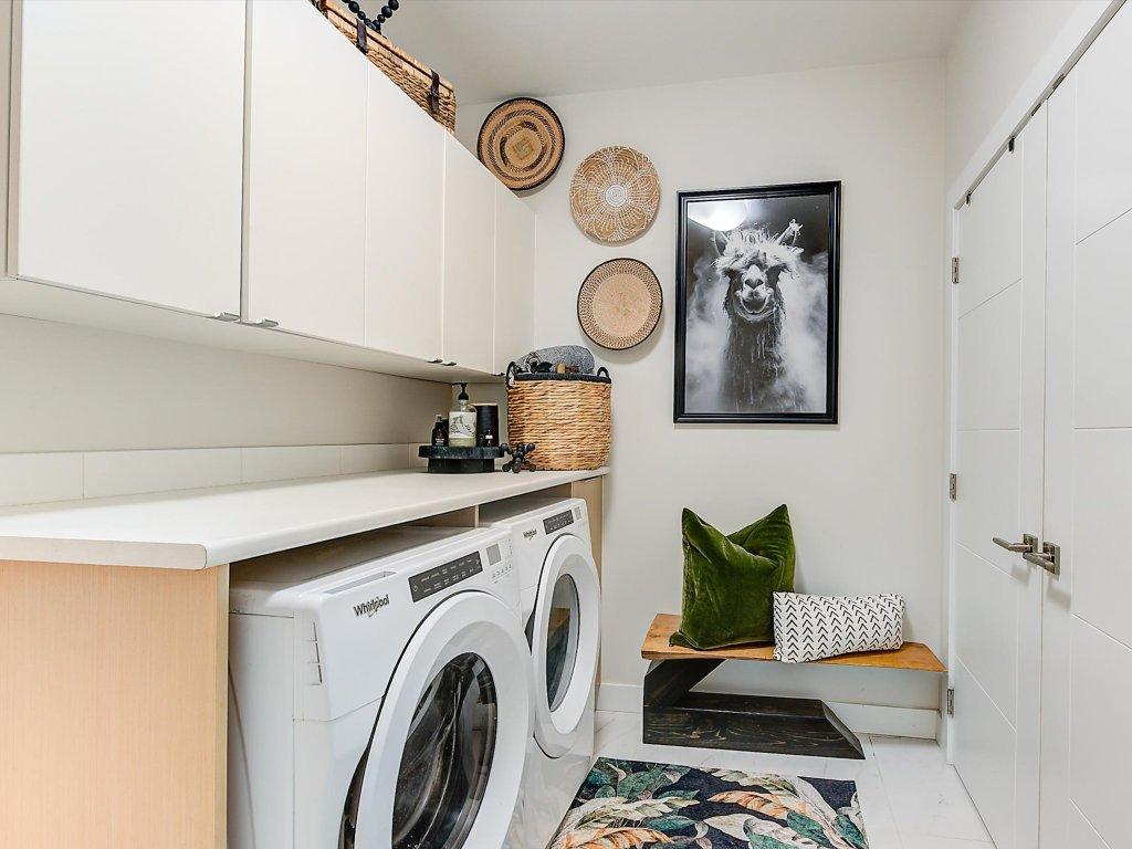 









1349


Rocky Point

Drive, 5,
Kelowna,




BC
V1V 0B5

