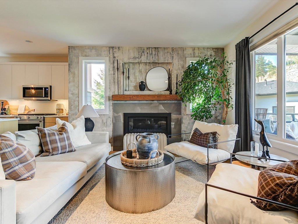 









1349


Rocky Point

Drive, 5,
Kelowna,




BC
V1V 0B5

