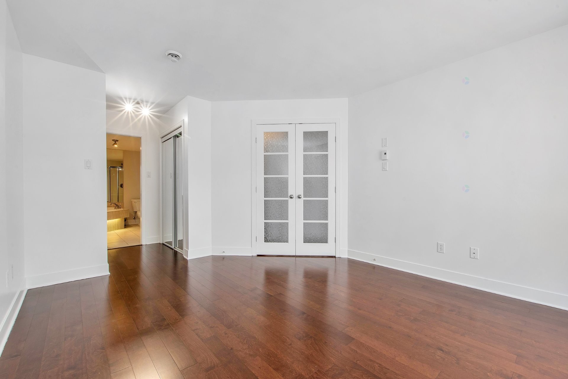 









691


Mtée des Pionniers

, 201,
Terrebonne (Lachenaie),




QC
J6V1T7

