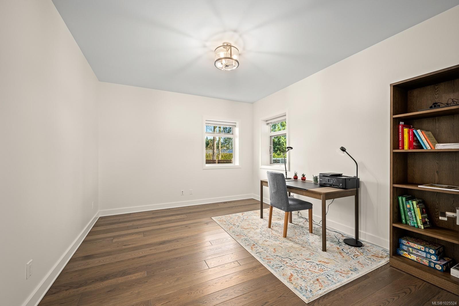 









3767


Maple

Lane,
Royston,




BC
V0R 2V0

