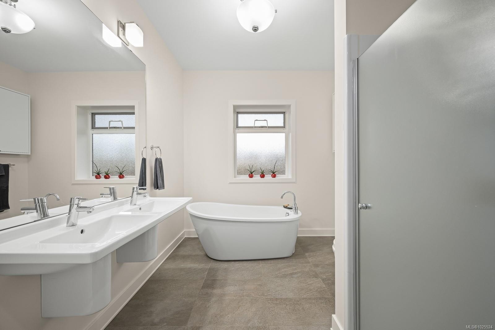 









3767


Maple

Lane,
Royston,




BC
V0R 2V0

